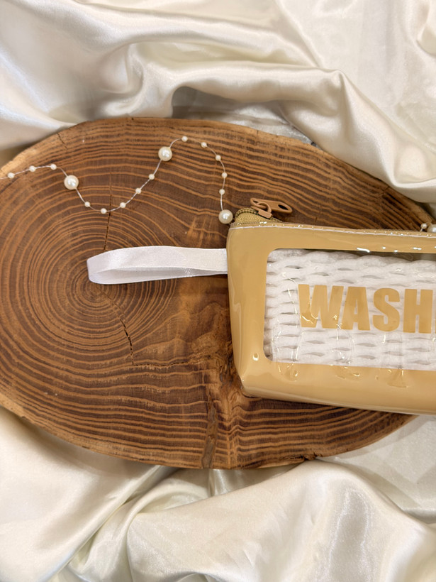 کیف لوازم ارایش طرح واش بگ(wash bag)